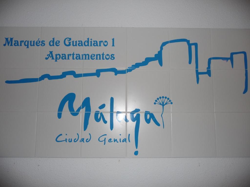 Marques De Guadiaro 1 Apartamentos Malaga Room photo